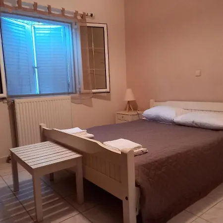Panos House Villa *
